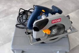 Location outil Scie circulaire électrique Ryobi près de Lescar