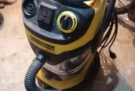 Location outil Aspirateur eau poussière électrique Karcher près de Orgon