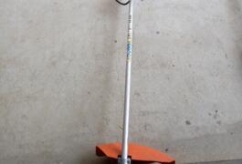 Location outil Débroussailleuse Thermique Stihl près de Rodès