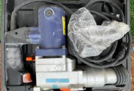 Location outil Perforateur électrique près de Saint-Vulbas