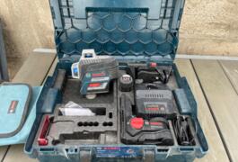 Location outil Niveau laser  Bosch près de Calais
