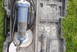 Location outil Meuleuse électrique près de Willems