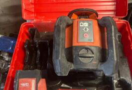 Location outil Laser rotatif  Hilti près de Soussans