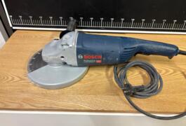 Location outil Disqueuse 230mm Bosch près de Ettendorf