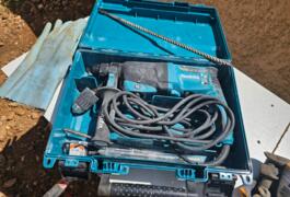 Location outil Perforateur électrique Makita près de Meximieux