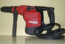 Location outil Perforateur électrique Hilti près de Négreville