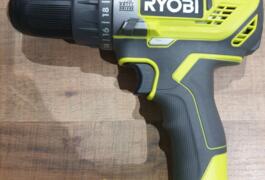 Location outil Perceuse à percussion Sans-fil Ryobi près de Savigny-sur-Orge