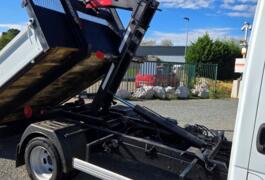 Location outil Camion benne Plus de 5m3 près de Montélimar