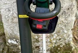 Location outil Taille haie électrique près de Saint-Médard-en-Jalles