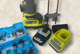 Location outil Affleureuse électrique Ryobi près de Toulouse