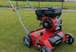Location outil Scarificateur démousseur Thermique près de Saint-Benoît-sur-Seine