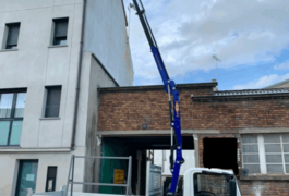 Location outil Camion benne et grue  près de Fontenay-sous-Bois