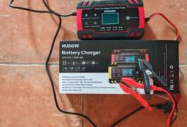 Location outil Chargeur de batterie électrique près de Mèze
