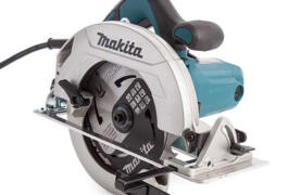 Location outil Scie circulaire bosch pro  Makita près de Pluneret