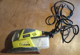 Location outil Ponceuse électrique Ryobi près de Andrésy