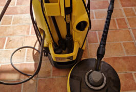 Location outil Nettoyeur haute pression électrique Karcher près de Le Muy