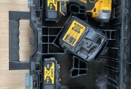 Location outil Visseuse à choc électrique Dewalt près de Lyon