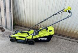 Location outil Tondeuse électrique  Ryobi près de Champlan