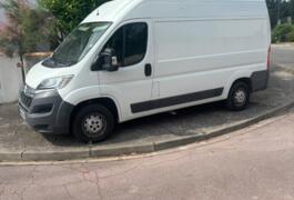 Location outil Fourgon plus de 10m3 près de Mauguio