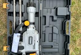 Location outil Marteau piqueur électrique près de Baccon