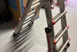 Location outil Échelle transformable alu près de Locqueltas