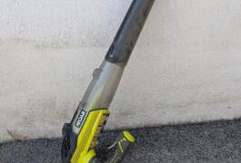 Location outil Souffleur à feuille électrique Ryobi près de Trans-en-Provence