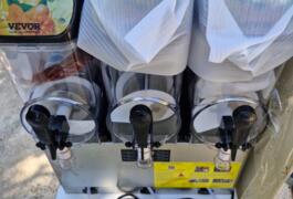 Location outil Machine granita 3x15l  près de Six-Fours-les-Plages