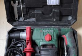 Location outil Marteau perforateur électrique près de Les Ulis