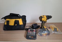 Location outil Visseuse perceuse Sans-fil Dewalt près de Épinay-sur-Seine