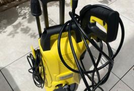 Location outil Nettoyeur haute pression électrique Karcher près de Clichy