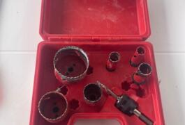 Location outil Scie cloche électrique Hilti près de Larra