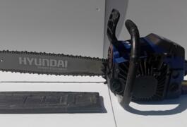 Location outil Tronçonneuse à bois Thermique Hyundai près de Varzay