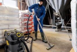 Location outil Aspirateur eau poussière électrique Karcher près de Éragny