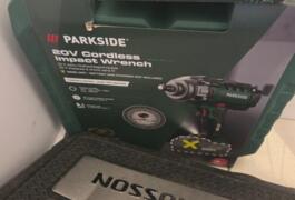 Location outil Visseuse à choc électrique Parkside près de Vesseaux
