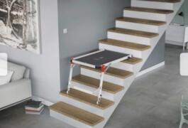 Location outil Plate-forme de travail pour escalier  près de Quimperlé