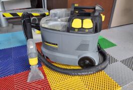 Location outil Shampouineuse  Karcher près de Marzan