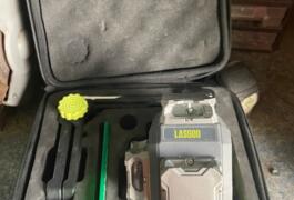Location outil Niveau laser  près de Raizeux