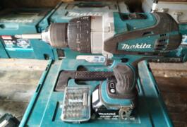 Location outil Visseuse Makita 5 Ha  Makita près de Flers