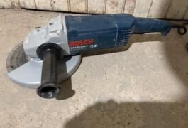 Location outil Meuleuse disqueuse 230mm Bosch près de Cugnaux