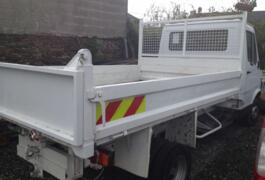 Location outil Camion benne Plus de 5m3 près de Trignac