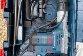 Location outil Marteau burineur électrique Bosch près de Rochefort-du-Gard