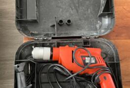 Location outil Perceuse électrique près de Saint-Ouen-sur-Seine
