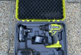 Location outil Visseuse perceuse Sans-fil Ryobi près de Chambéry