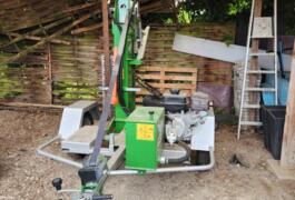 Location outil Fendeuse à bois Pneumatique près de Chamagne