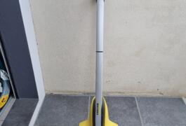 Location outil Balayeuse Karcher près de Léognan