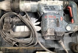 Location outil Burineur perforateur Électrique Bosch pro près de Montélimar