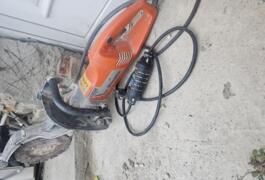 Location outil Découpeuse à disque Électrique Husqvarna près de Marquefave