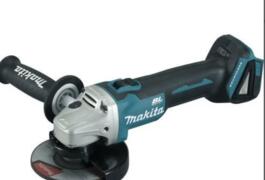 Location outil Meuleuse Électrique Makita près de La Bridoire