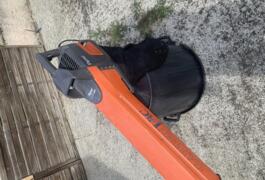 Location outil Aspirateur souffleur Électrique Flymo près de Saint-Jean