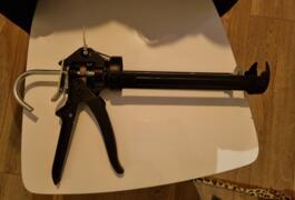 Location outil Pistolet silicone Dexter près de Lyon